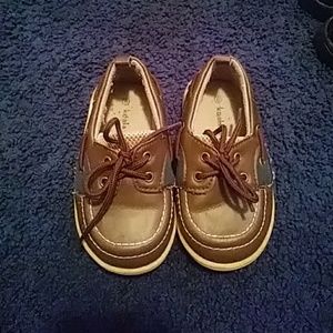 Kids shoes